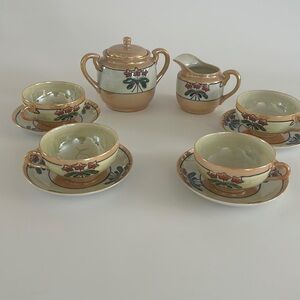 Peach floral pattern Lusterware set of 4cups and creamer/ sugar service